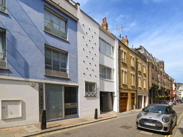 House for sale in Mayfair, Greater London