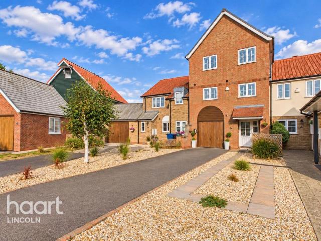 House for sale in Burton Waters, West Lindsey