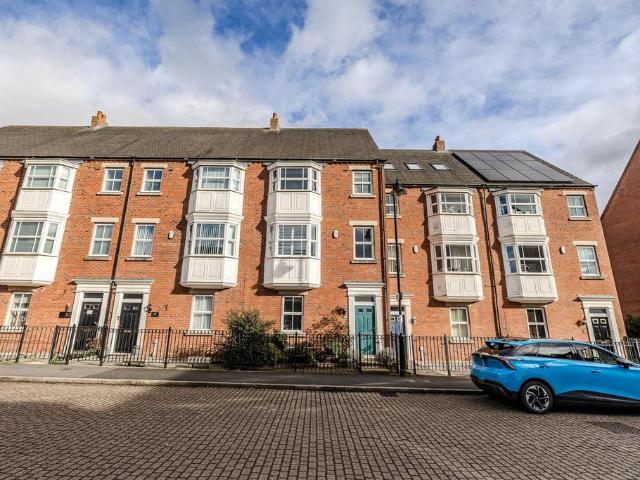House for sale in North Gosforth, Newcastle Upon Tyne