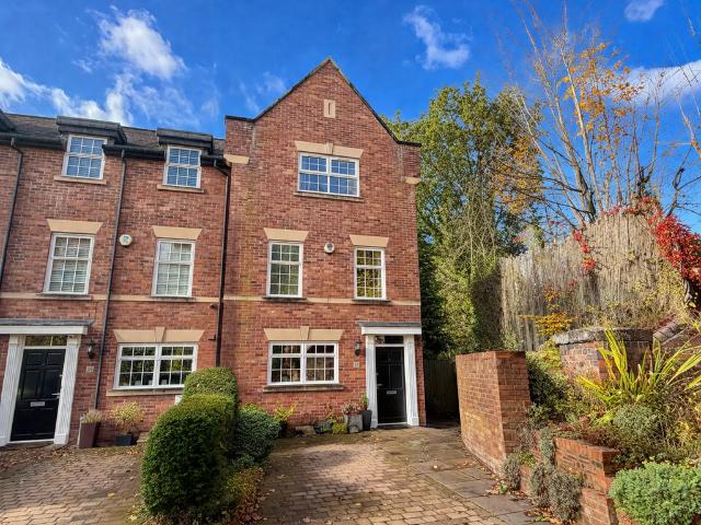 House for sale in Cheadle, Greater Manchester