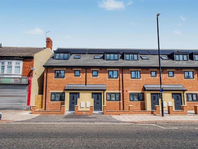 House for sale in Grangetown, Sunderland