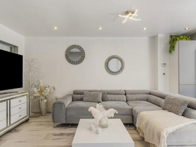 House for sale in Parkwood, Midway