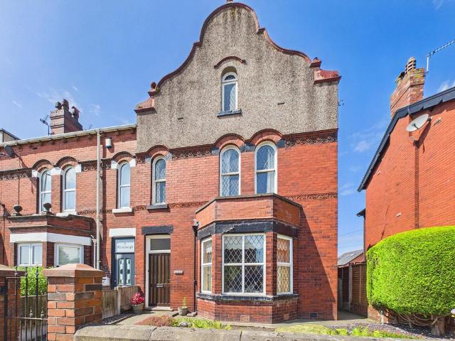 House for sale in Pennington Green, Wigan