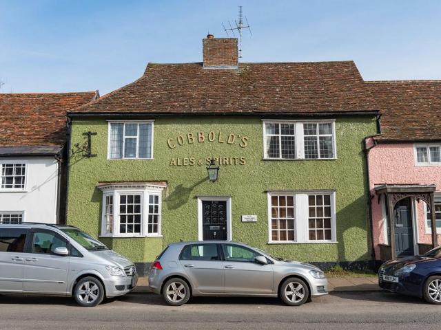 House for sale in Chelmondiston, Suffolk