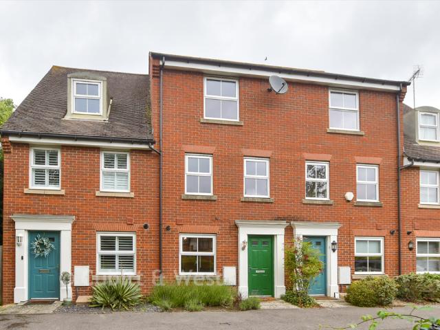 House for sale in Three Bridges, Glynde