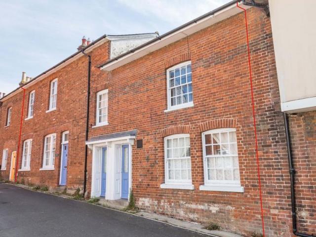 House for sale in Sudbury, Chelmondiston