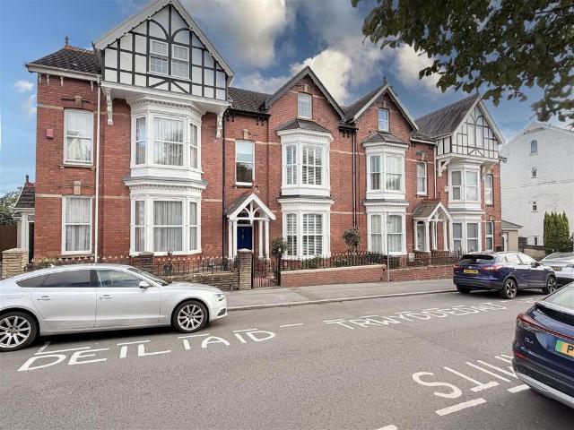 House for sale in Mount Pleasant, Llanelli