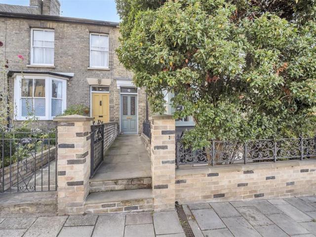 House for sale in Chedburgh, Suffolk