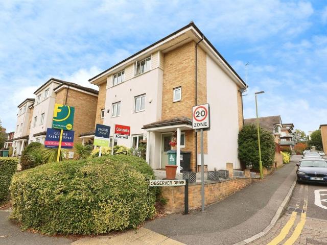 House for sale in Holywell Estate, North Watford