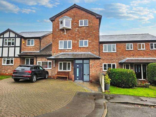 House for sale in Trafford Park, Greater Manchester
