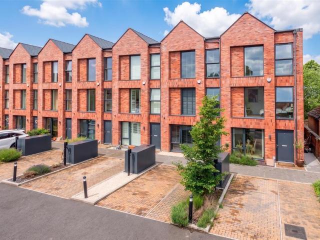 House for sale in Broadheath, Trafford Park