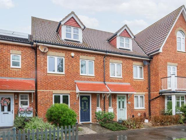 House for sale in Lee-on-the-Solent, Middlecroft