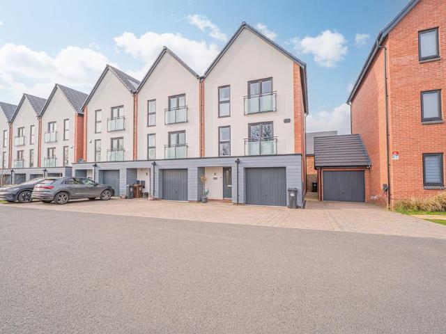 House for sale in Illshaw Heath, Cheswick Green