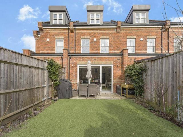 House for sale in Norbiton, Greater London