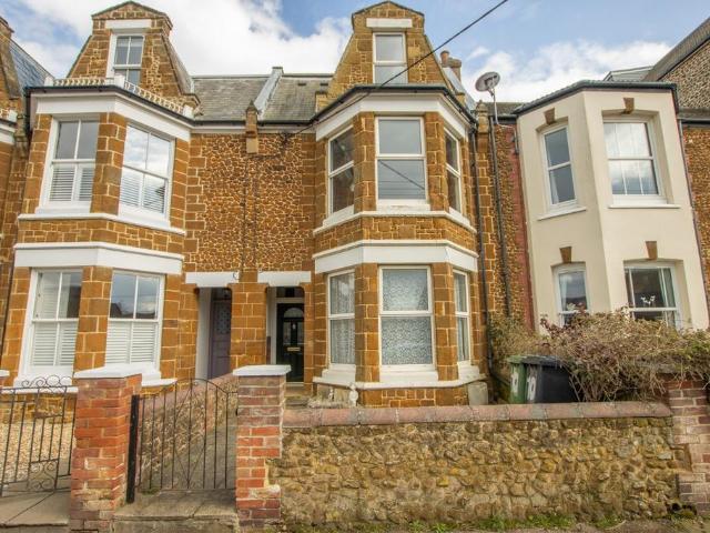 House for sale in Hunstanton, Brookville