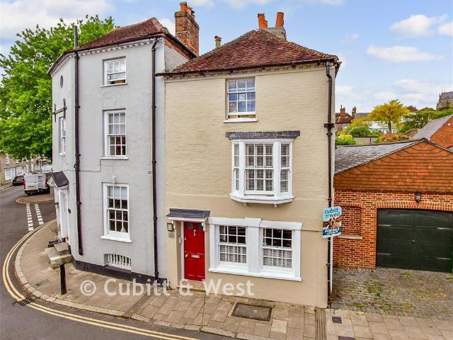 House for sale in Arundel, Clapham