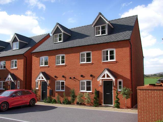 House for sale in Priors Hall Park, Weldon