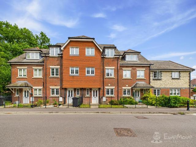House for sale in Bolton Low Houses, Hampshire