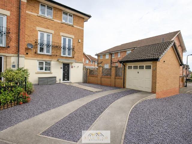 House for sale in Bramley, South Yorkshire
