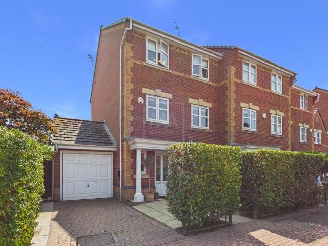 House for sale in Grappenhall, Warrington