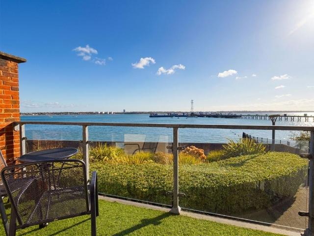 House for sale in Hythe and Dibden, Ashurst Bridge
