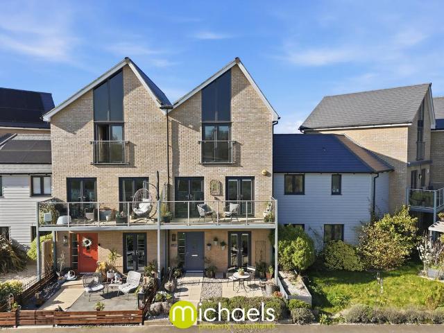 House for sale in Rowhedge, Colchester