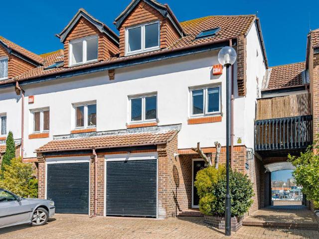 House for sale in Old Portsmouth, City Of Portsmouth