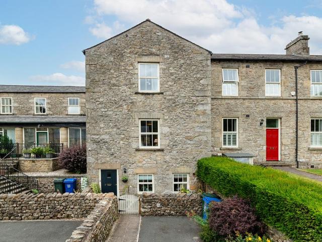 House for sale in Giggleswick, North Yorkshire