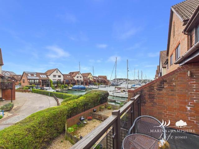 House for sale in Port Solent, City Of Portsmouth