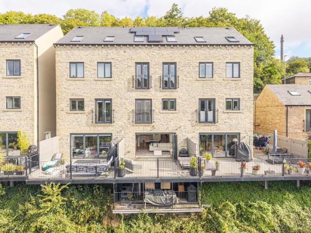 House for sale in Norland, Savile Park