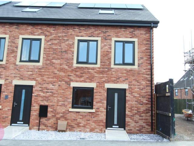 House for sale in Burnedge, Greater Manchester