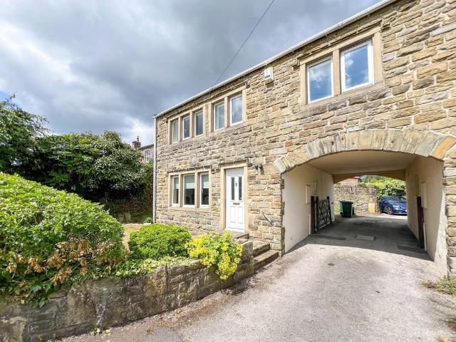 House for sale in Shelley, Shepley