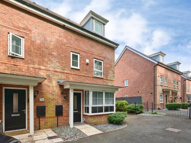 House for sale in Bloomfield, Tipton
