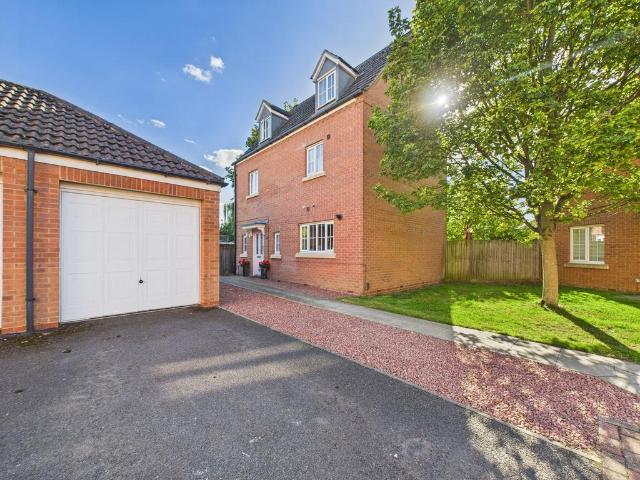 House for sale in Woodston, Peterborough