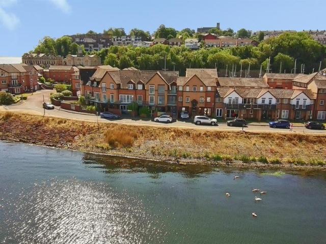 House for sale in Penarth Marina, Penarth