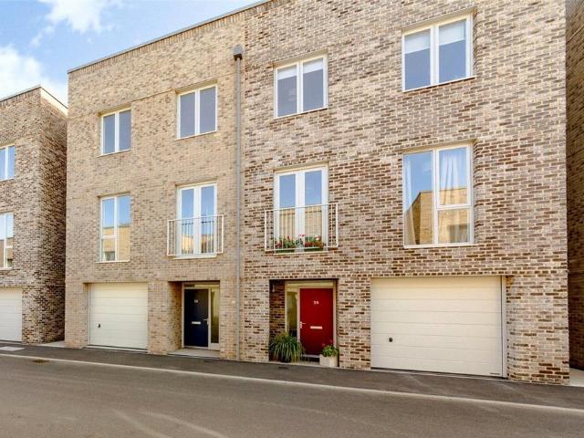 House for sale in Arbury, Cambridgeshire