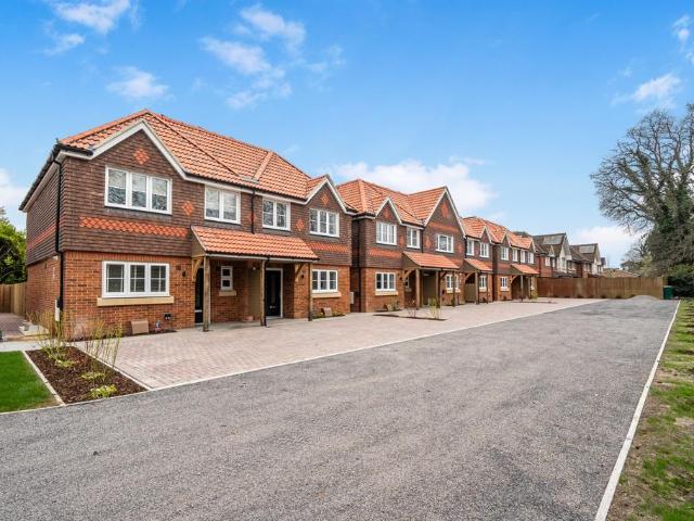 House for sale in Westfield, Woking