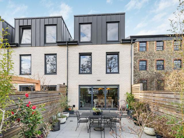 House for sale in Strode, Devon