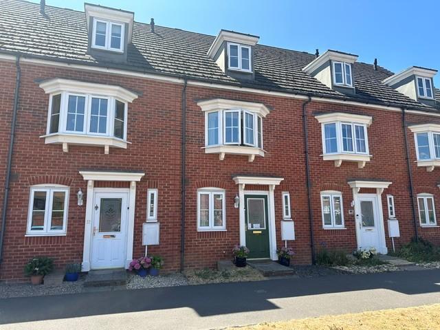 House for sale in Thatcham, West Berkshire
