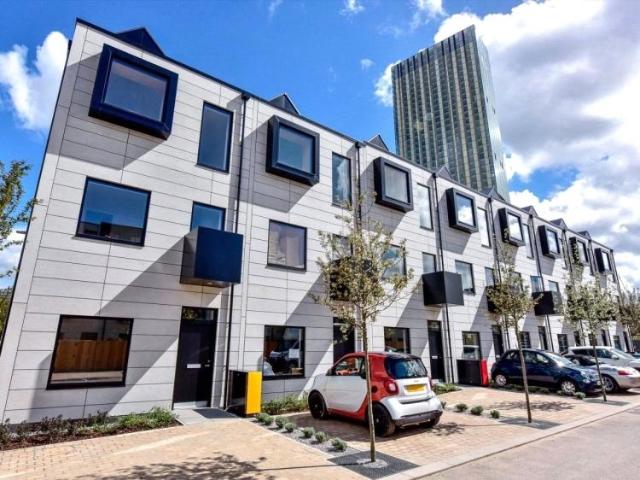 House for sale in Blackfriars, Salford