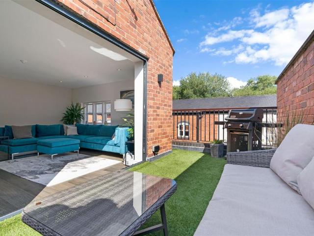 House for sale in Jewellery Quarter, Isle Of Man