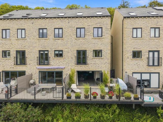 House for sale in Norland, Savile Park