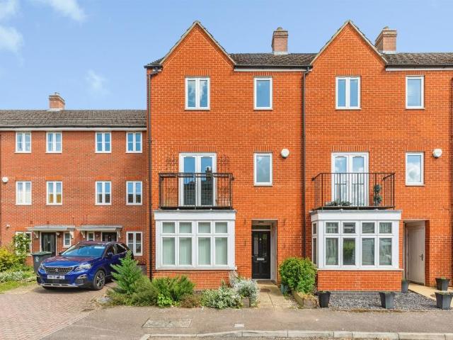 House for sale in Higham Ferrers