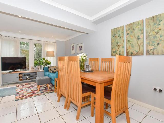 House for sale in Vinters Park, Midway