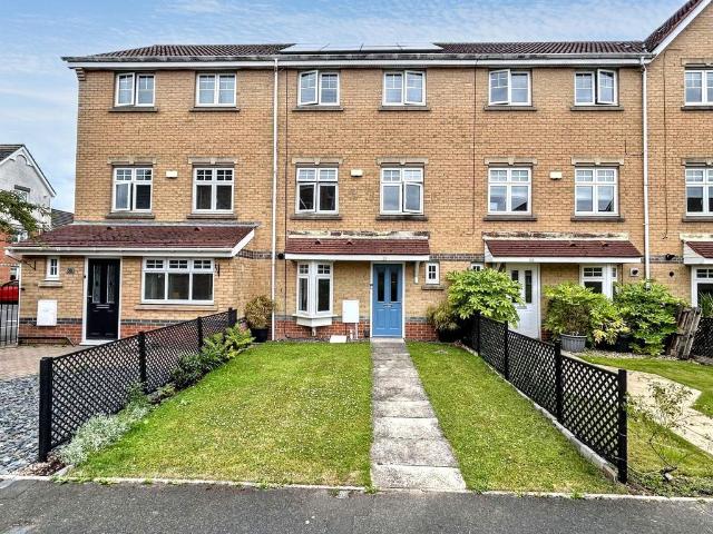 House for sale in Preston, North Shields