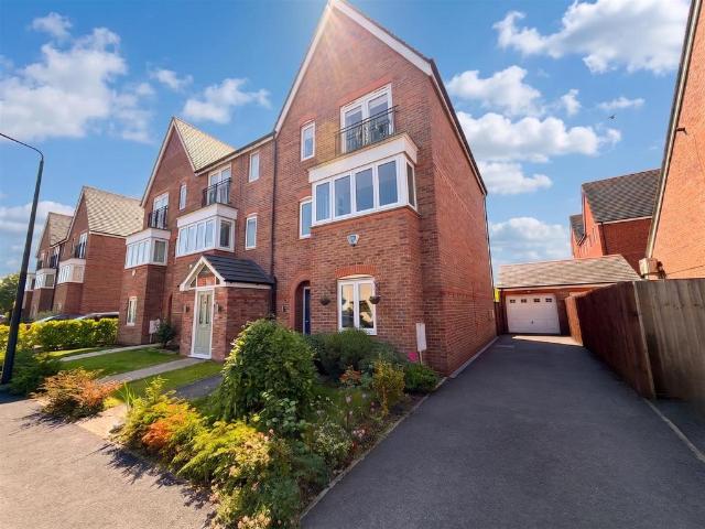 House for sale in Broadheath, Trafford Park