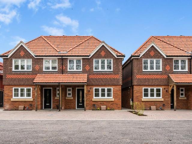 House for sale in Westfield, Woking