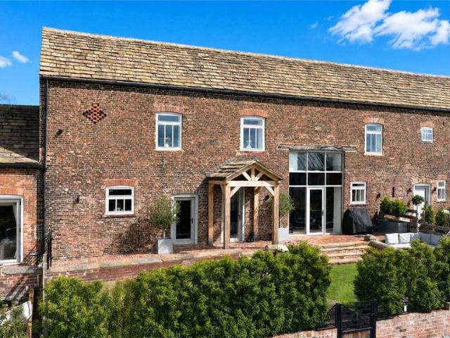 House for sale in West Yorkshire