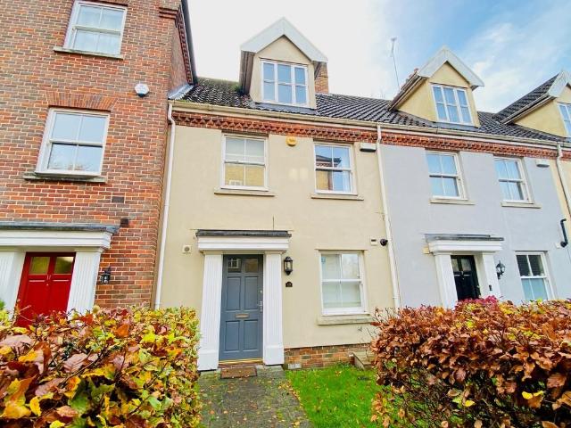 House for sale in Earlham Rise, East Bank