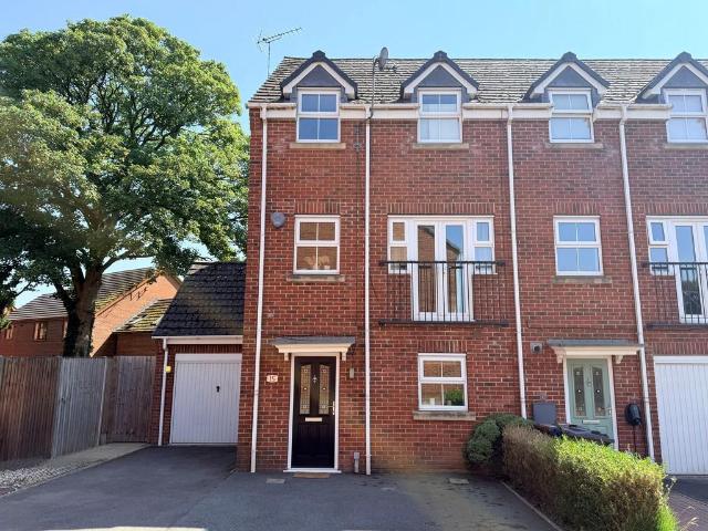 House for sale in The Heath, Beamhurst